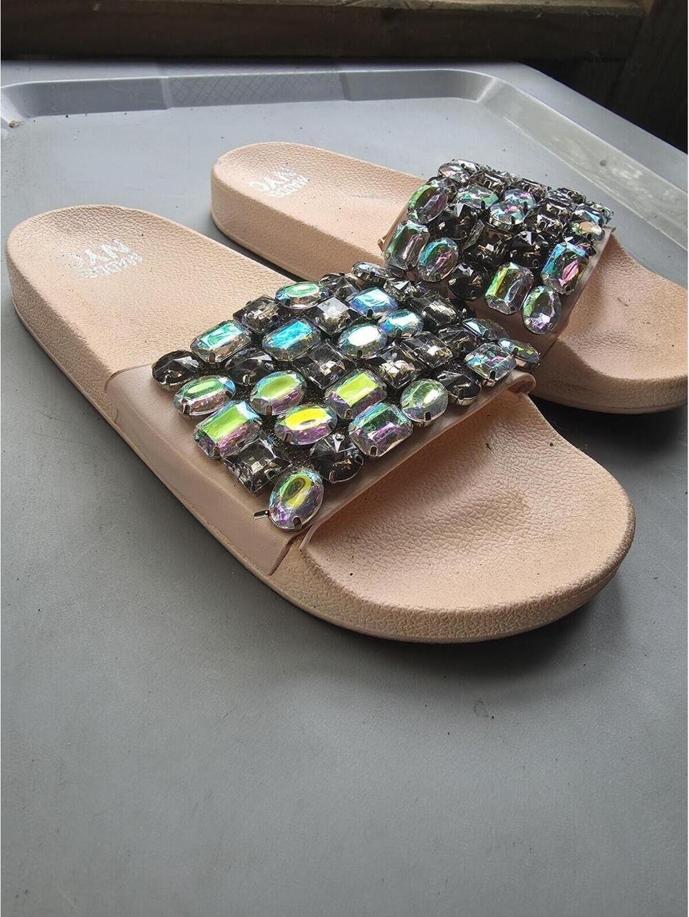 Embellished Madden NYC Slide Sandals Women Size 8 Lighter Pink